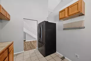 226 Cliff Height Cir, Dallas, TX 75241 - Photo 8