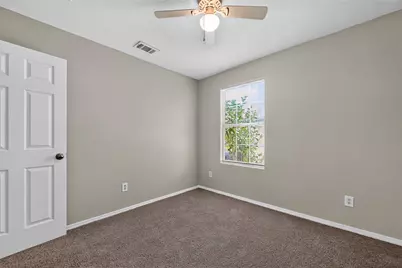 226 Cliff Heights Circle, Dallas, TX 75241 - Photo 14