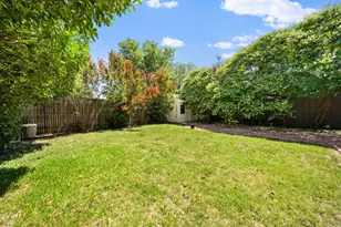 3881 Gaspar Dr, Dallas, TX 75220 - Photo 32