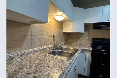 4909 Dalevale Court, Fort Worth, TX 76135 - Photo 10