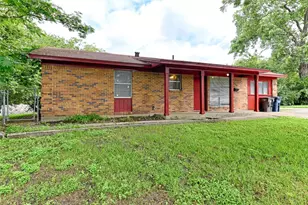 4909 Dalevale Ct, Fort Worth, TX 76135 - Photo 2
