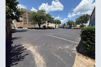 112 N Travis Street, Sherman, TX 75090 - Photo 22