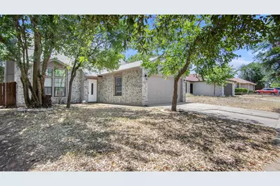 2541 Galemeadow Drive, Fort Worth, TX 76123 - Photo 2