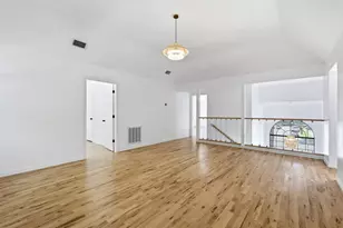 2422 Black Spruce Ct, Arlington, TX 76001 - Photo 20