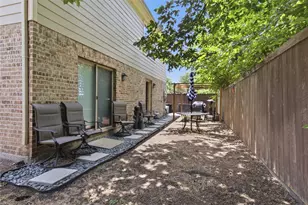 6131 Oram St, Dallas, TX 75214 - Photo 12
