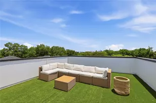 1926 Pueblo St, Dallas, TX 75212 - Photo 2