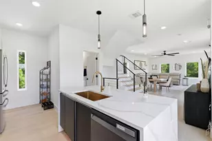 1926 Pueblo St, Dallas, TX 75212 - Photo 20