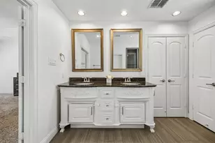 1022 Shadyside Ln, Dallas, TX 75223 - Photo 30