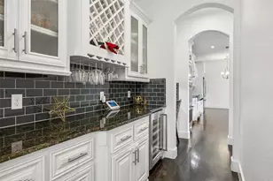 1022 Shadyside Ln, Dallas, TX 75223 - Photo 16