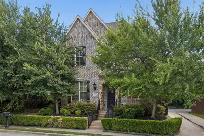 1022 Shadyside Lane, Dallas, TX 75223 - Photo 2