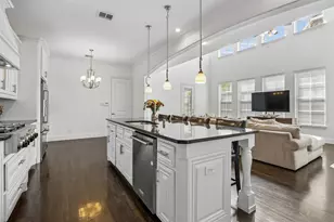 1022 Shadyside Ln, Dallas, TX 75223 - Photo 12