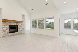 120 Rosemary Dr, Azle, TX 76020 - Photo 6
