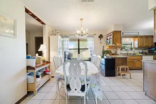 610 46th St NE, Paris, TX 75462 - Photo 4