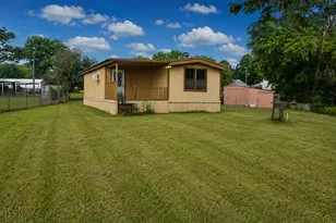 174 Lynn Creek Circle, Mabank, TX 75156 - Photo 16