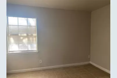 2425 Limestone Drive, Arlington, TX 76014 - Photo 12