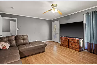 720 Buffalo Street, Gilmer, TX 75644 - Photo 8