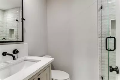 2214 Routh Street #B, Dallas, TX 75201 - Photo 16