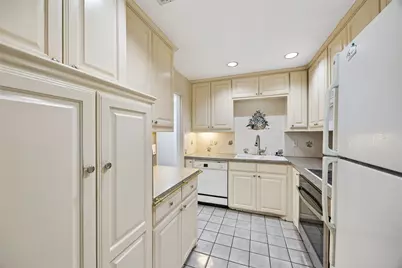 9149 Emberglow Lane, Dallas, TX 75243 - Photo 10