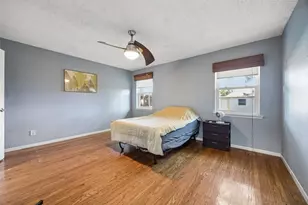 9149 Emberglow Ln, Dallas, TX 75243 - Photo 18
