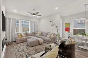 3432 Rosebud Park Ln, Dallas, TX 75229 - Photo 2