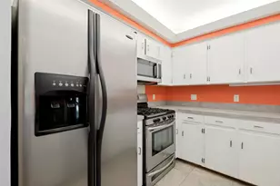 8938 Lockhaven Dr, Dallas, TX 75238 - Photo 14