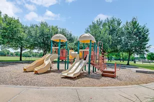 7325 Avalon Dr, Plano, TX 75025 - Photo 38