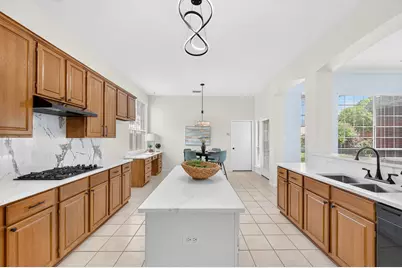 7325 Avalon Drive, Plano, TX 75025 - Photo 10