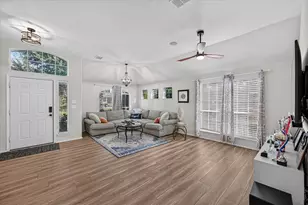 8021 Branch Hollow Trail, Fort Worth, TX 76123 - Photo 16