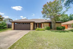 2400 Westpark Way Cir, Euless, TX 76040 - Photo 1