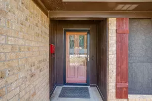 2400 Westpark Way Cir, Euless, TX 76040 - Photo 2