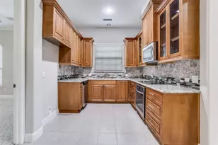 869 Rohan Dr, Richardson, TX 75081 - Photo 8