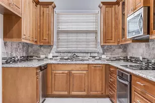 869 Rohan Dr, Richardson, TX 75081 - Photo 10