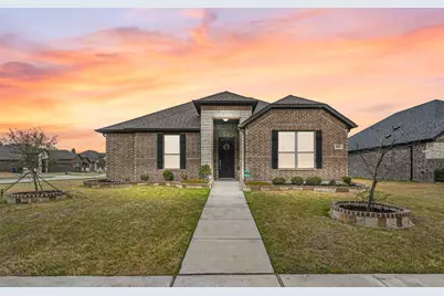 196 Lady Bird, Waxahachie, TX 75165 - Photo 1
