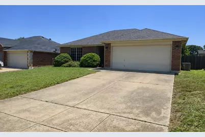2009 Wahoo Drive, Mansfield, TX 76063 - Photo 2
