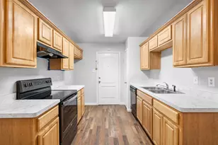 9212 Coral Ln, Fort Worth, TX 76140 - Photo 6