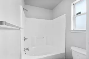 9212 Coral Ln, Fort Worth, TX 76140 - Photo 10