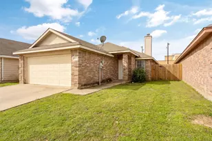 9212 Coral Ln, Fort Worth, TX 76140 - Photo 1