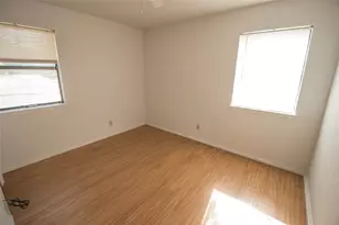 712 N Keith St, Granbury, TX 76048 - Photo 12