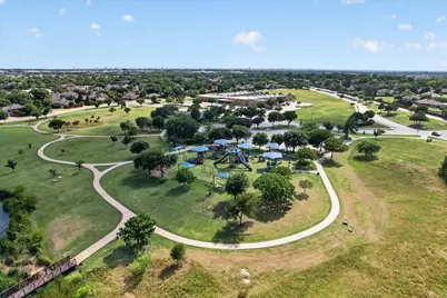 2226 Carmel Drive, Carrollton, TX 75006 - Photo 28