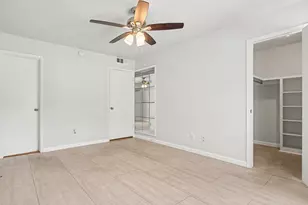 5926 Sandhurst Ln, Dallas, TX 75206 - Photo 14