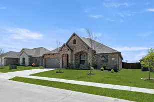 220 Mercy St, Godley, TX 76044 - Photo 2