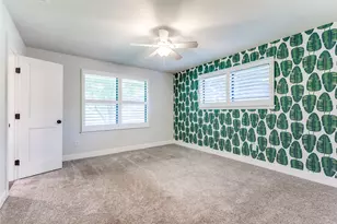 8647 Langdale Cir, Dallas, TX 75238 - Photo 14