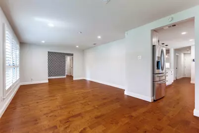 8647 Langdale Circle, Dallas, TX 75238 - Photo 8