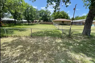 204 Cedar Ln, Tolar, TX 76476 - Photo 20