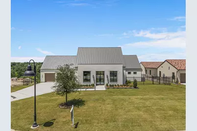 4608 Chablis Drive, Fort Worth, TX 76126 - Photo 2