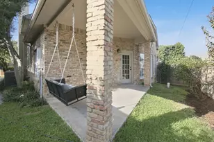 2929 Everest Dr, Bedford, TX 76021 - Photo 22