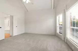 2929 Everest Dr, Bedford, TX 76021 - Photo 12