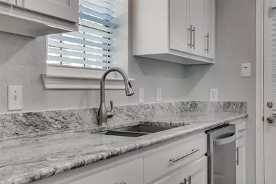 7619 Morton Street, Dallas, TX 75209 - Photo 16