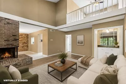 1806 Lakecrest Court, Carrollton, TX 75006 - Photo 10
