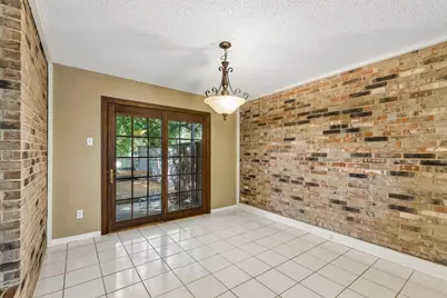 1806 Lakecrest Court, Carrollton, TX 75006 - Photo 18